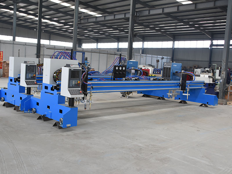 龍門(mén)式數(shù)控切割機(jī) 龍門(mén)式數(shù)控切割機(jī)